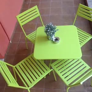 https://the-orange-apartments.hotelschalkidiki.net