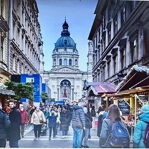https://peony-hollo-apartment.inbudapesthotels.com